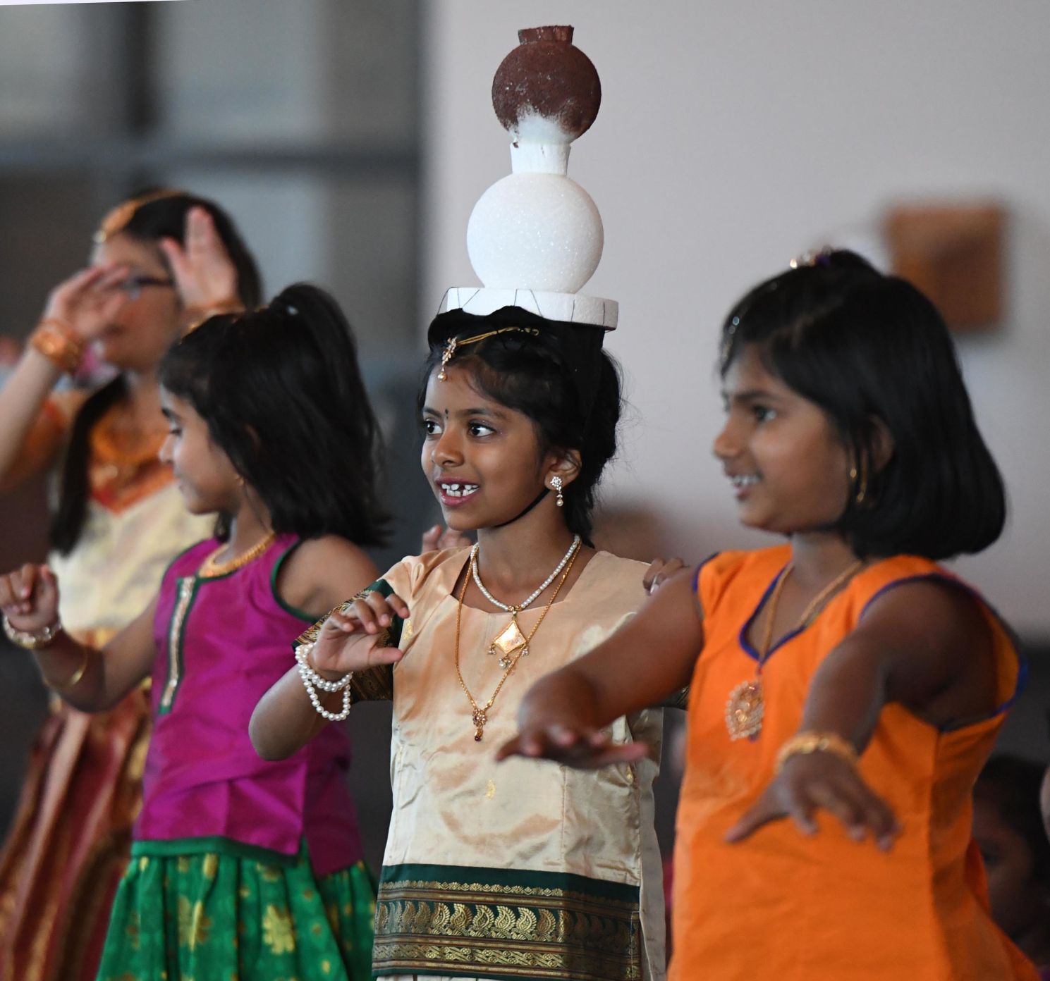 111219-news-diwali 41.JPG